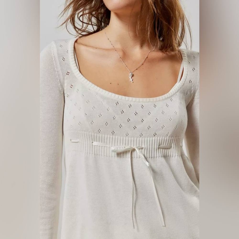 Kimchi Blue Brinley Babydoll Sweater Urban Outfitters Cream NWT XS